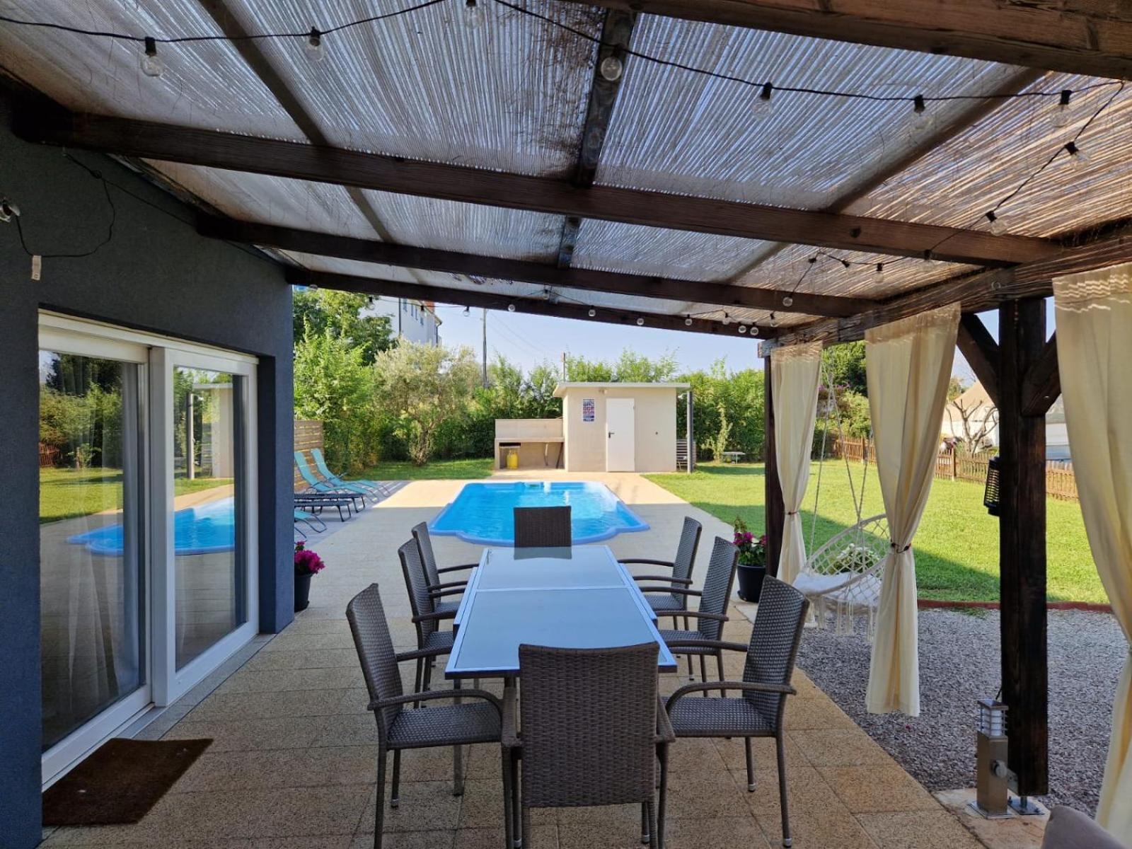 Villa Makale Umag Exterior photo